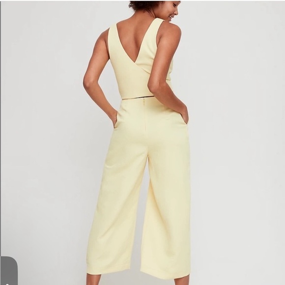 Aritzia Wilfred Coulement Open Back Jumpsuit Lemon Meringue. Size 4 - Picture 2 of 16